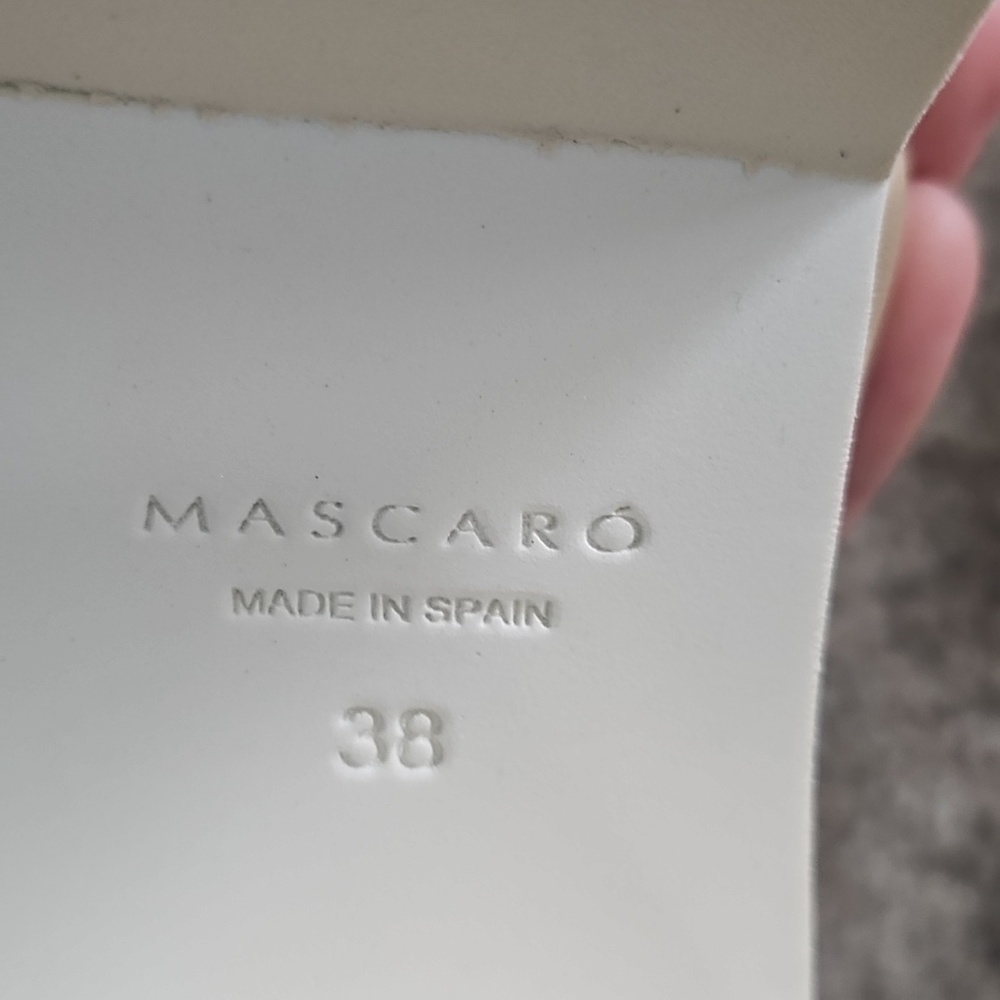 Mascaro Corfu Beige Leather Sandals - Picture 11 of 13
